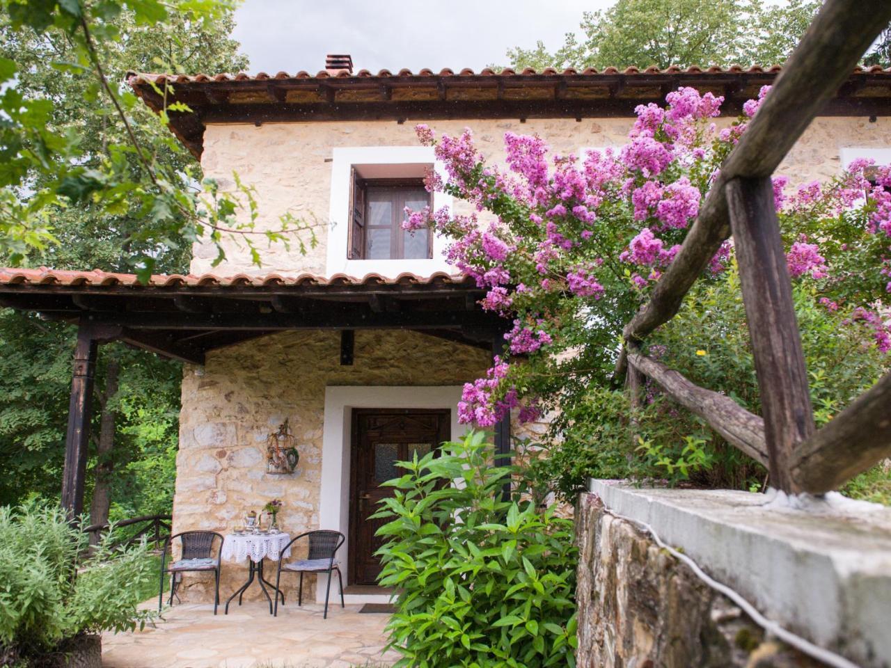 To Archontiko Guesthouse Villa Stavroupoli Exterior photo